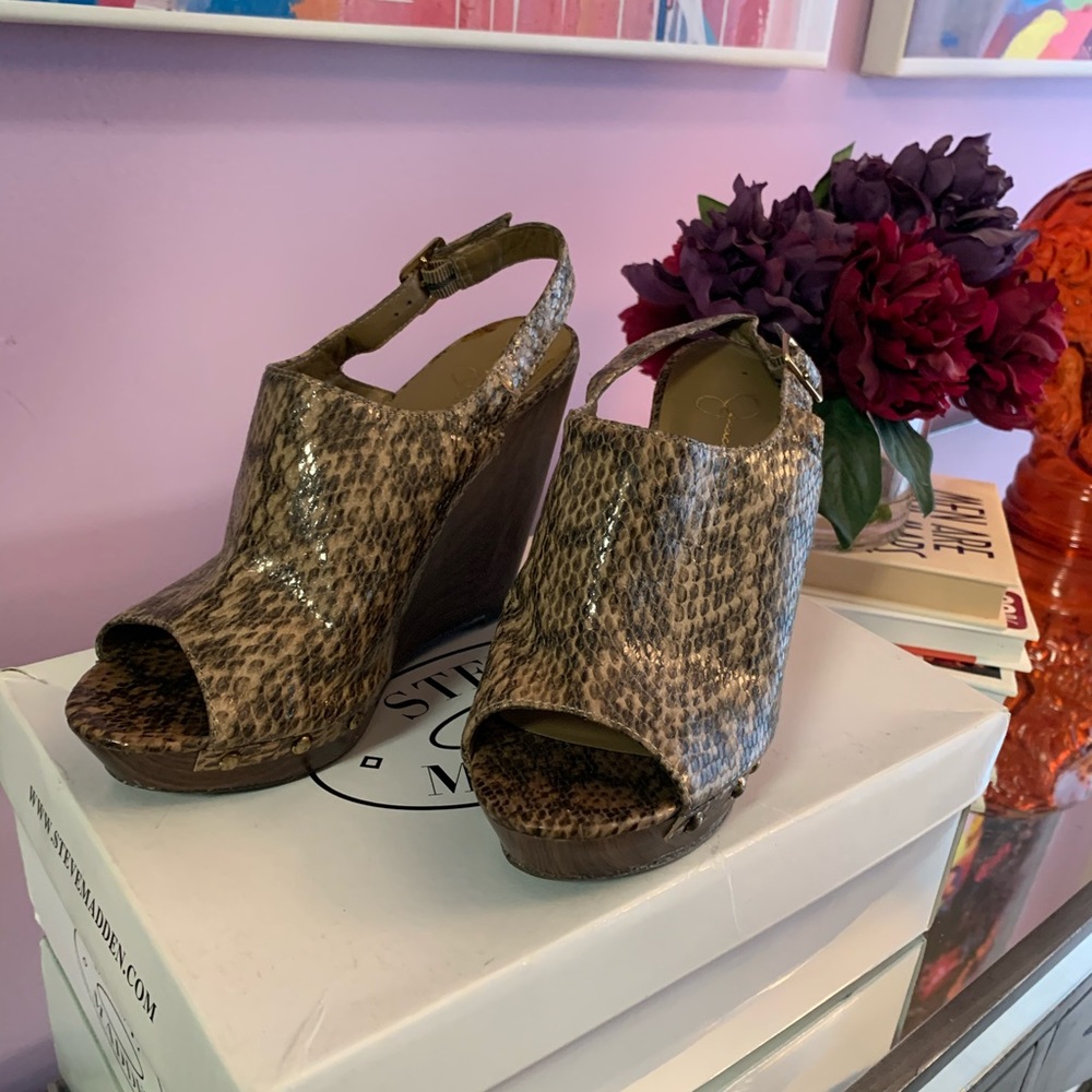 Jessica Simpson leopard print wedge